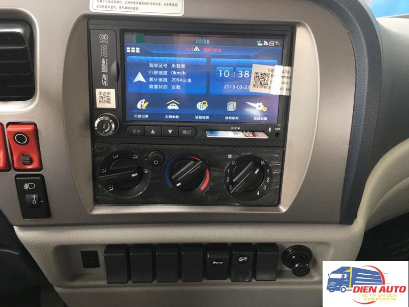 Xe Tải Dongfeng B180 9 Tấn Thùng Cánh Dơi