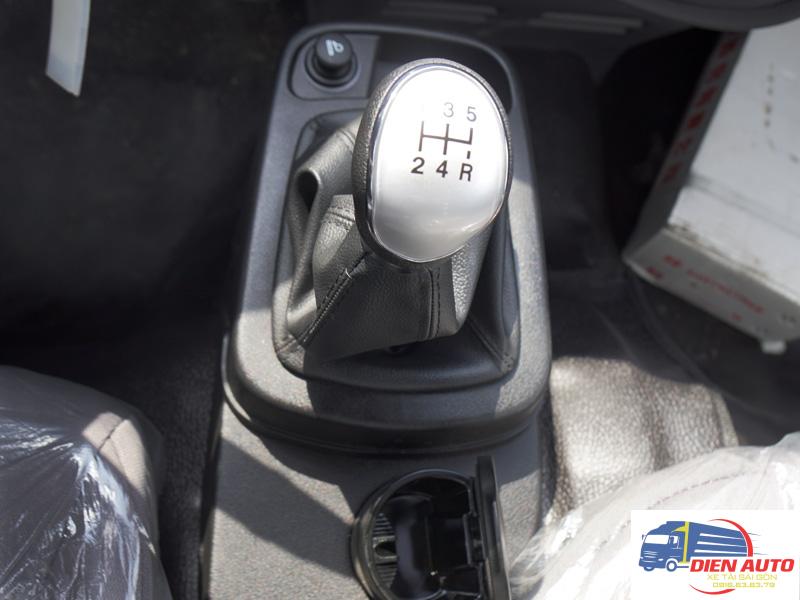 can-gat-so-xe-tao-jac-8 Xe Tải Jac X125 1.25 Tấn Thùng Bạt