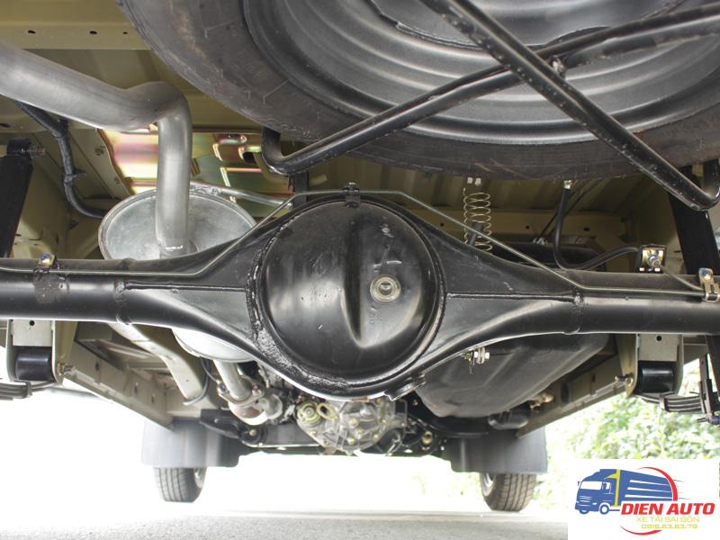 Xe Tải Van Dongben X30 700Kg 5 Chỗ Ngồi