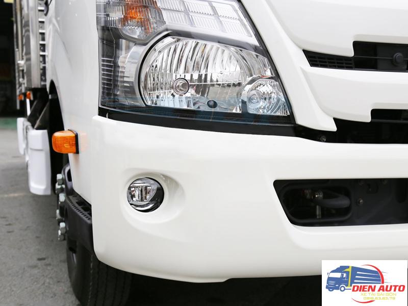 Xe Tải Hino XZU710L 2T2 Thùng Bảo Ôn