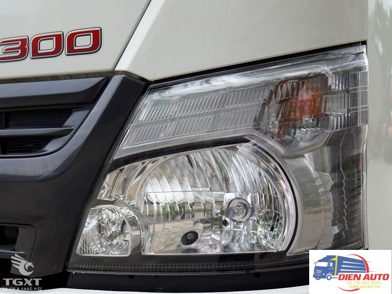 Xe Cẩu Hino XZU720L 2 Tấn Gắn Cẩu Unic URV346