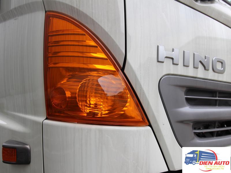 Xe Tải Hino FC 6 Tấn Gắn Cẩu Gấp 3 Tấn Hyva HB70E4