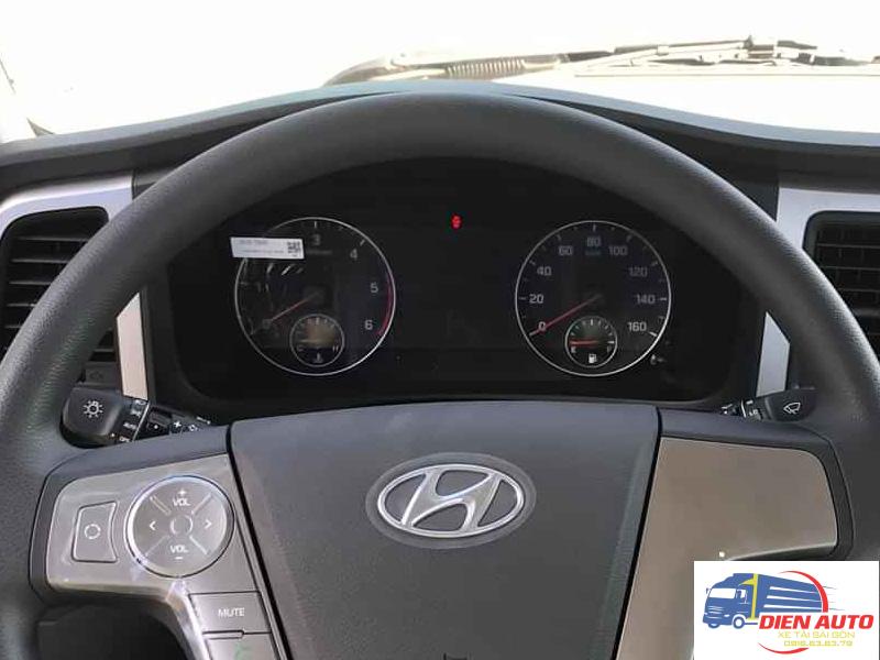 Xe Tải Hyundai Mighty EX8L 7 Tấn Thùng Bạt