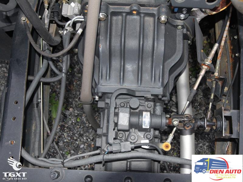 Xe Tải Veam VT490 5 Tấn Thùng Kín