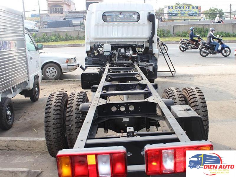 Xe Tải Veam VT490 5 Tấn Thùng Kín