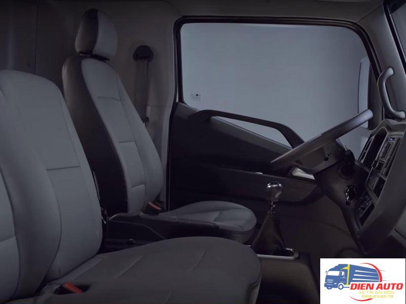 Xe Tải Hyundai Mighty EX8 GTL 7 Tấn Thùng Bảo Ôn