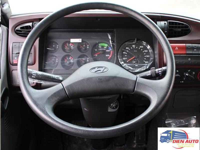 Xe Tải Hyundai HD210 Nâng Đầu Chở Máy Công Trình