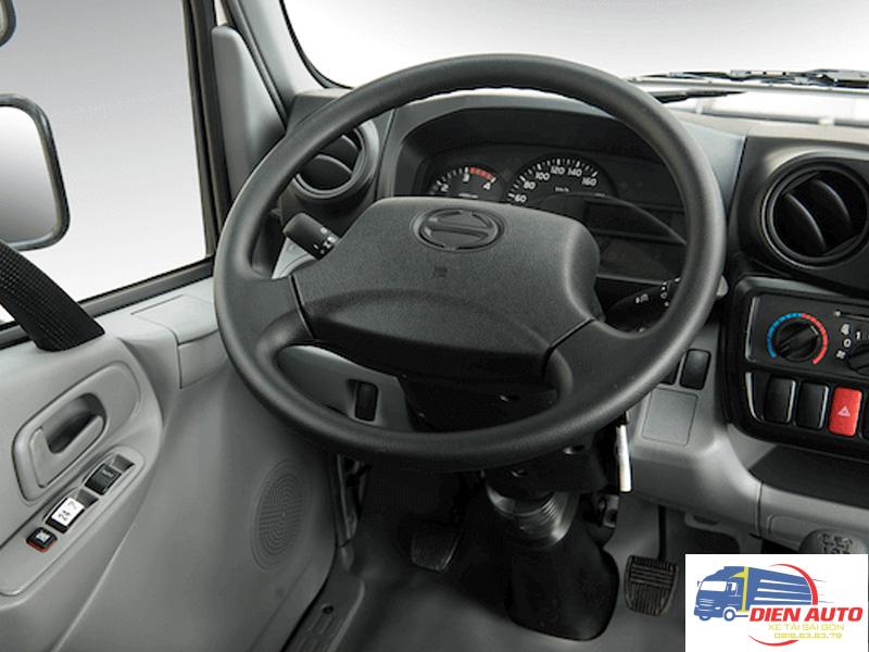 Xe Tải Hino XZU710L 2.5 Tấn Thùng Kín