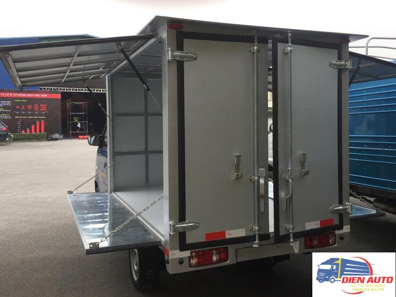 Xe Tải Dongben DB1021 800Kg Thùng Kín Cánh Dơi