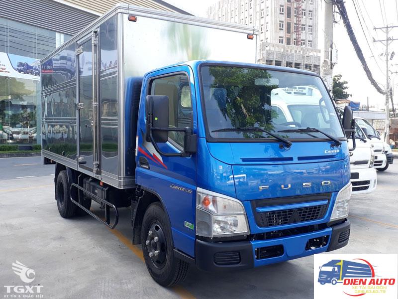 Xe Tải Fuso Canter 4.99 1.9 Tấn Thùng Kín
