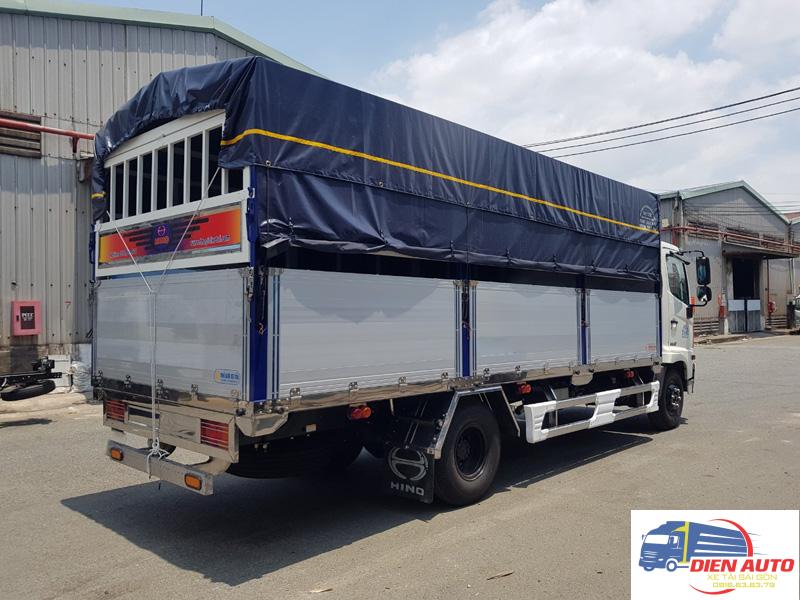 Xe Tải Hino FC9JJTC 6 Tấn Thùng Bạt
