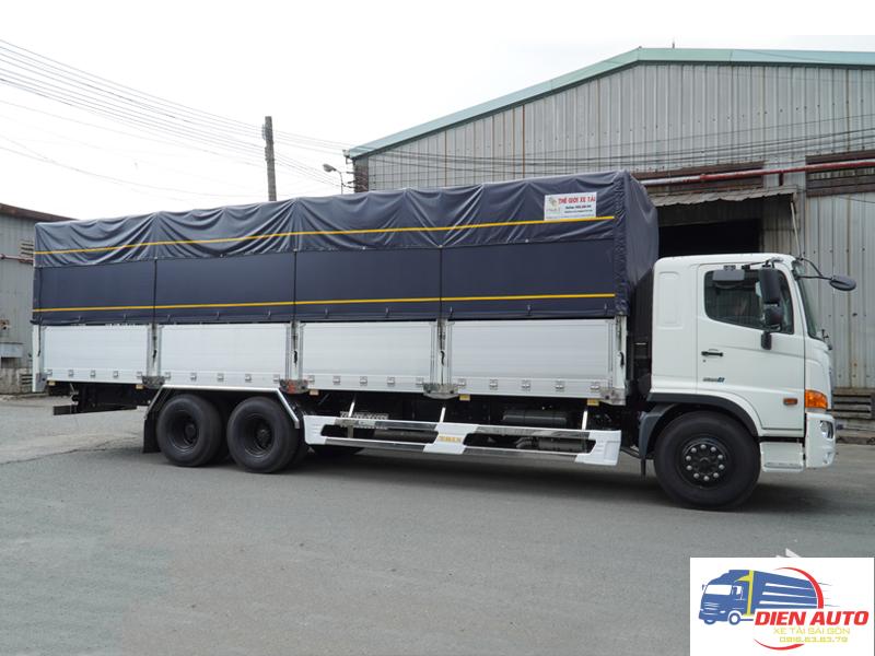 Xe Tải Hino FL8JW7A 15 Tấn Thùng Bạt