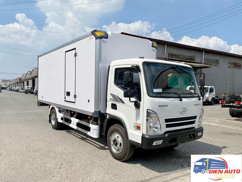 Xe Tải Hyundai Mighty EX8 GTL 7 Tấn Thùng Bảo Ôn