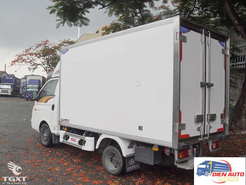 xe-tai-hyundai-porter-h150-thung-bao-on-1-1 Xe Tải Hyundai New Porter H150 Euro 5 1.5 Tấn Thùng Bảo Ôn