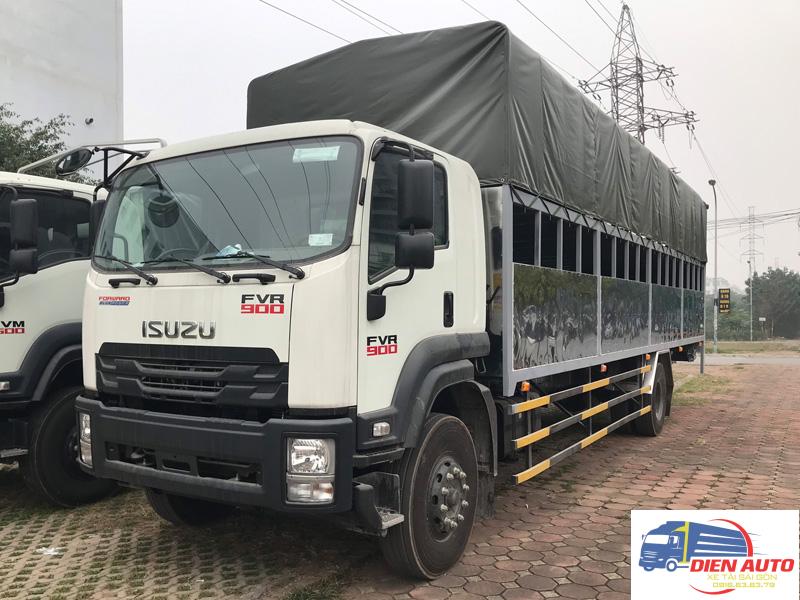 Xe Tải Isuzu FVR34UE4 7 Tấn Chở Mô Tô Xe Máy